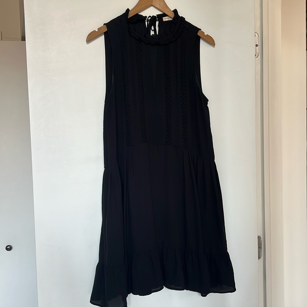 Aritzia black flowy dress